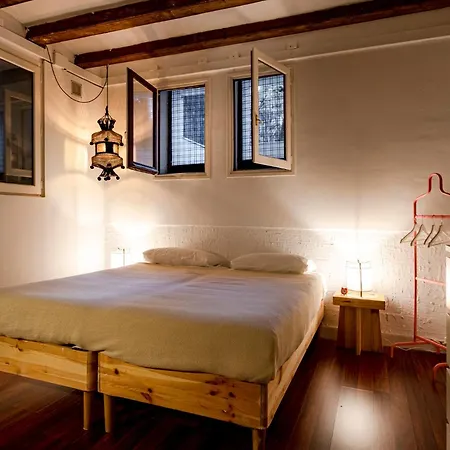 Canela Homes Permanyer