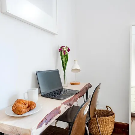 Canela Homes Permanyer Villa *