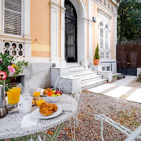 Canela Homes Permanyer Villa